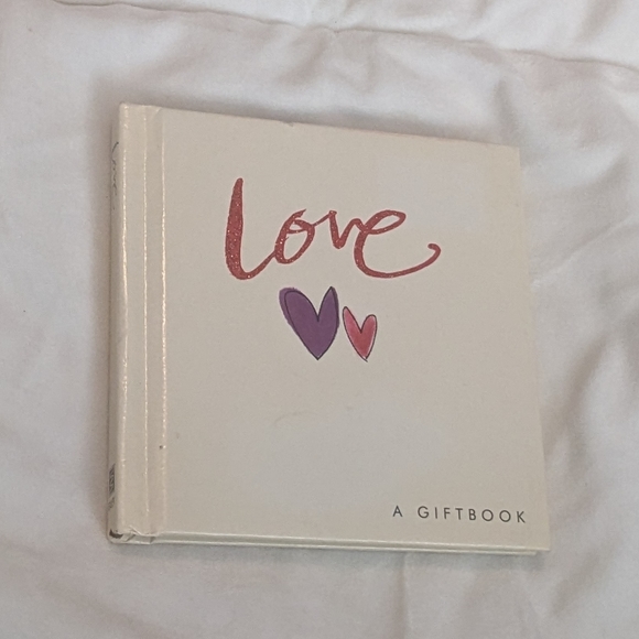 💥☎️ LAST CALL Love A Giftbook Words Selected by Helen Exley Pictures - Picture 1 of 2